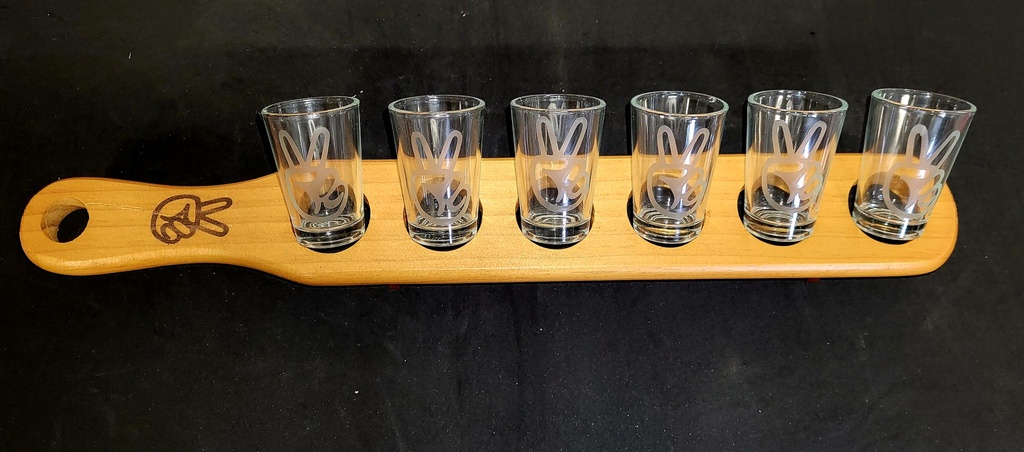Planche à shooter 6 verres gravée