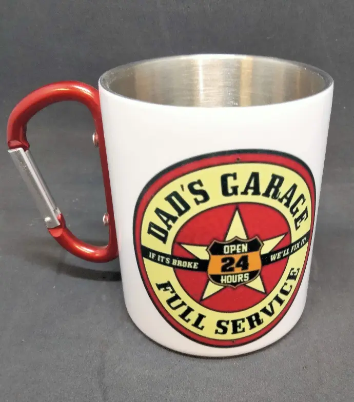 Mug metal blanc avec anse mousqueton rouge 300 ml