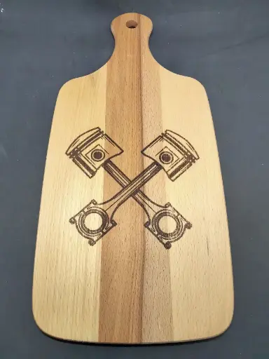 Planche à découper gravée